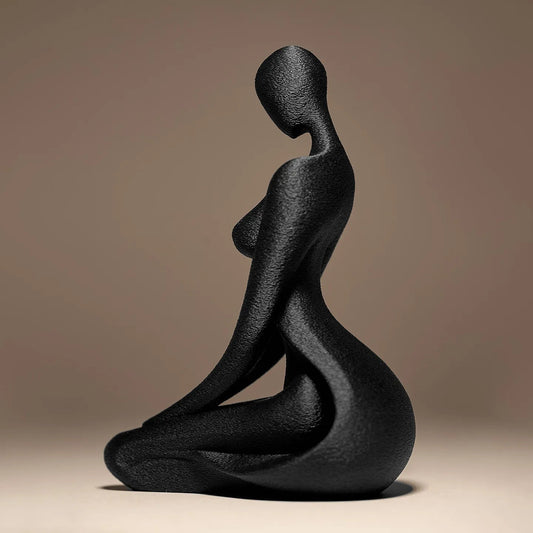 Kneeling Woman Ornament - My Store